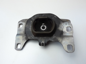Gearbox mount - 349373C