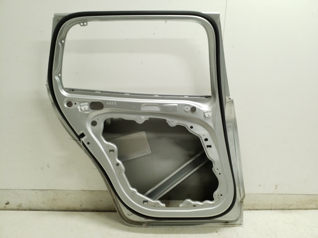 VOLVO V60 1 generation (2010-2020) Kreisās puses bīdāmās durvis 31693068 24578699