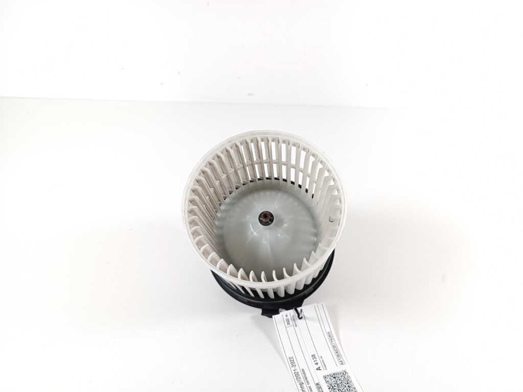 Dacia Spring (2021–2026) Salongi puhuri mootor 272106230R Dacia Spring (2021–2026) Salongi puhuri mootor 272106230R