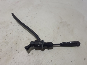 RENAULT Master (2019–2024) Clutch master cylinder 306106218R - 3
