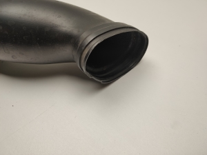  Air intake hose 