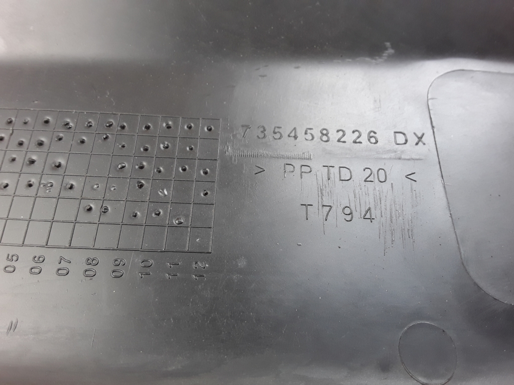 OPEL Combo D (2011-2020) Sliding door molding 735458226DX 24702650