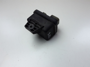 Opel Combo D (2012–2017) Glow plug relay 55229840 - 3