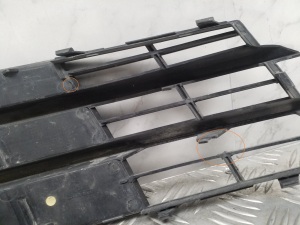 AUDI A7 (2010–2018) Front bumper lower grille 4G8807681 - 5
