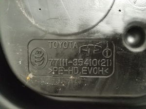 TOYOTA Land Cruiser 150 (2009–2026) Kütusepaak 77111-35410 - 4
