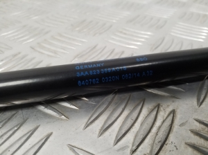 Volkswagen Passat B7 (2010–2014) Hood prop/gas strut 3AA823359A - 4