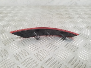Volkswagen Golf VI (2008–2013) Rückstrahler Stoßstange hinten 5K0945105G - 3
