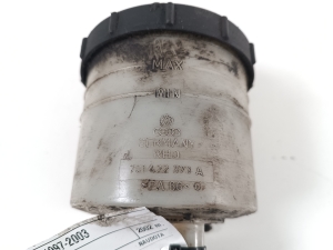 Volkswagen Transporter T4 (1990–2003) Power steering pump reservoir 701422373A - 2
