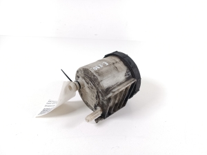 Volkswagen Transporter T4 (1990–2003) Power steering pump reservoir 701422373A - 3