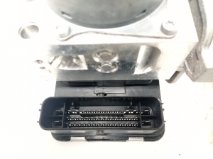 Mercedes Benz C-Class 205 (2014–2021) ABS Steuergerät A2539011600 - 2