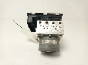 Mercedes Benz C-Class 205 (2014–2021) ABS Steuergerät A2539011600 - 5