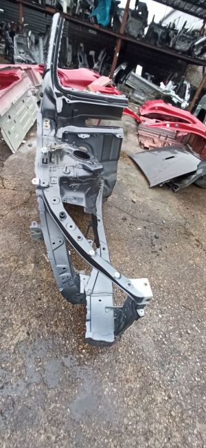 LEXUS NX H20 (2021–2026) Front outrigger - 2