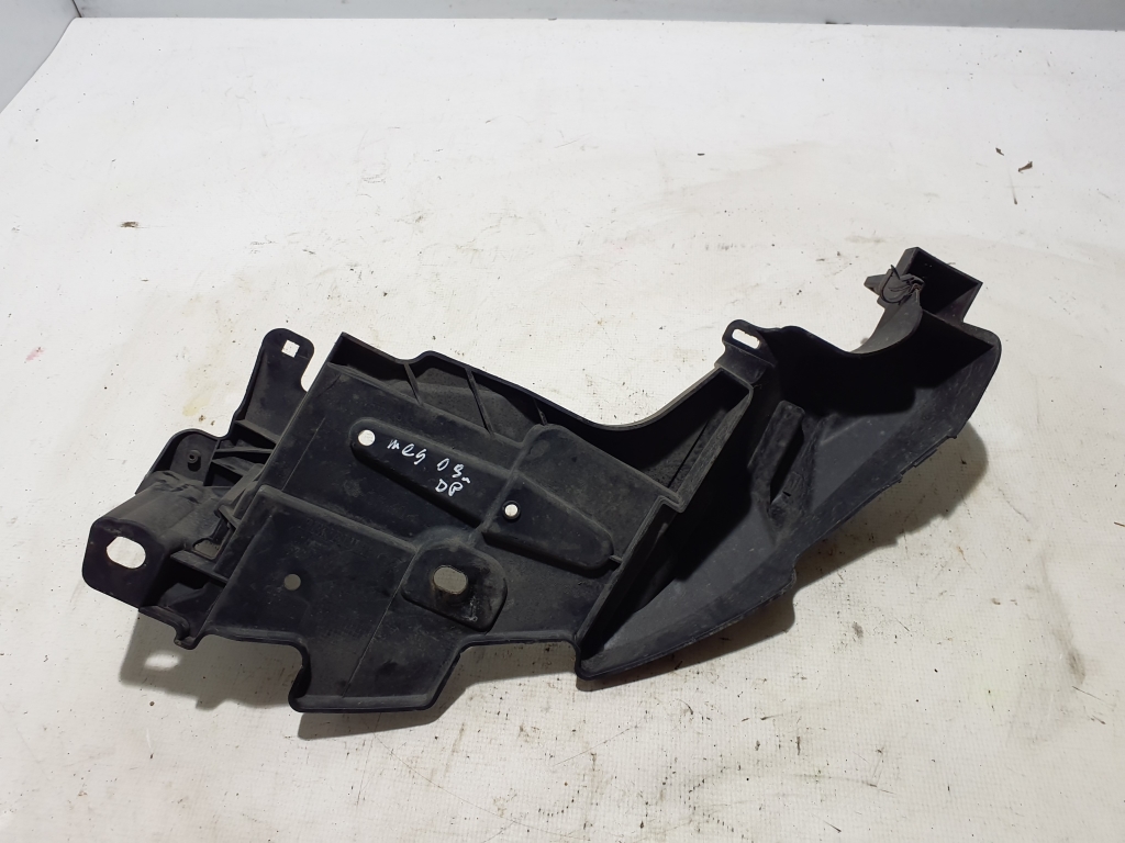 RENAULT Megane 3 generation (2008-2020) Höger strålkastarfäste 622220003R 24627836