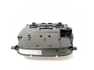 Mercedes Benz C-Class 205 (2014–2021) Eesmine sisevalgustuspaneel A0009008806 - 3