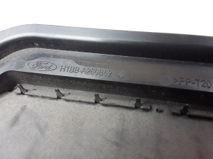 Ford Fiesta VI (2008–2017) Tagumise poritiiva ventilatsioonivõre H1BBA280B62AB - 2