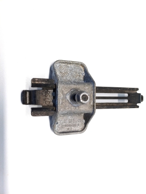 Battery holder - 1118599-00-C