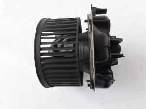 RENAULT Megane II (2002–2009) Salongi puhuri mootor 7710030911 - 3