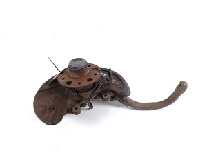 Front wheel hub