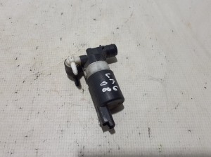 Front windshield washer pump - 7700430078