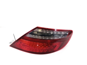Mercedes Benz SLK-Class 172 (2011–2026) Eckleuchte hinten A1729060057