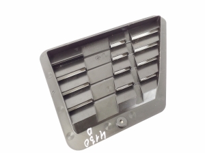  Interior panel ventilation grilles 