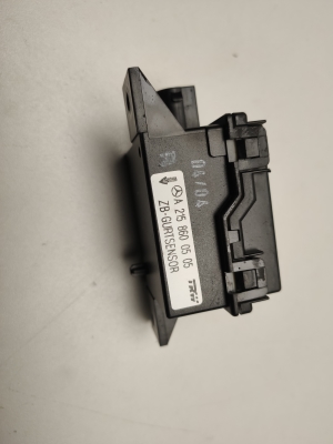 Mercedes Benz CL-Class 215 (1999–2006) Relee A2158600505 - 2