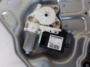 VOLVO V50 (2004–2012) Rear side door window regulator 8679082 - 5