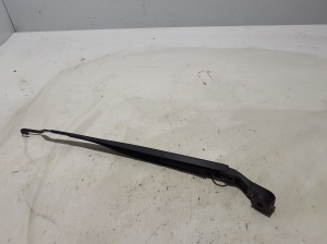  Windshield wiper blade 