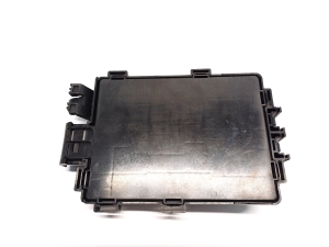 Tesla Model S S (2012–2026) Interior fuse box 1094409-00-E - 2