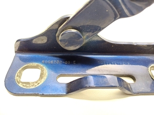 Tesla Model S S (2012–2026) Hood hinge 6006738-00-E - 2