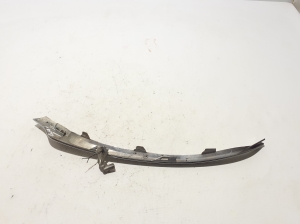  Front bumper trim strip 