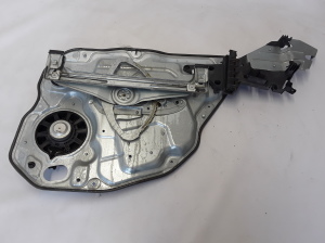 VOLVO S80 II (2006–2016) Aizmugurējo durvju logu pacēlājs 30661067 - 4