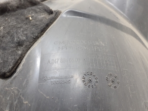  Rear part of the front fender 