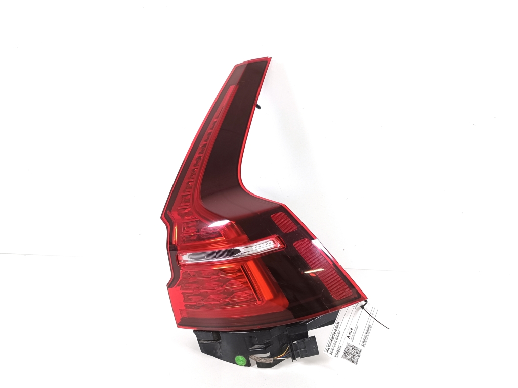 VOLVO V60 1 generation (2010-2020) Rear Right Taillight Lamp 31468179 24683793