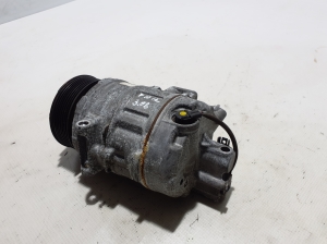  Air conditioner compressor 