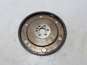  Clutch flywheel 