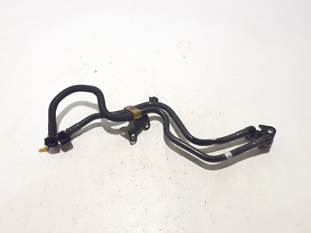 BMW 5 Series F10/F11 (2009-2017) Gearbox Cooling Pipe 7645065 24703017