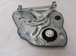 VOLVO V50 (2004–2012) Rear side door window regulator 8679083 - 2