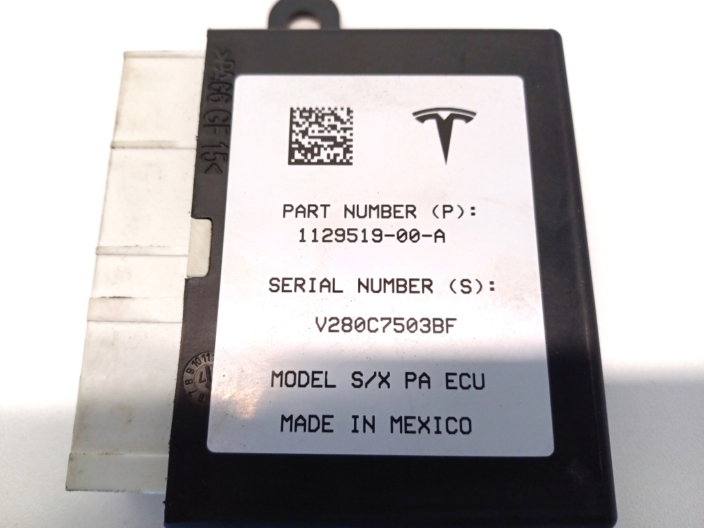 TESLA Model S 1 generation (2012-2024) PDC Parking Distance Control Unit 1129519-00-A 24832974