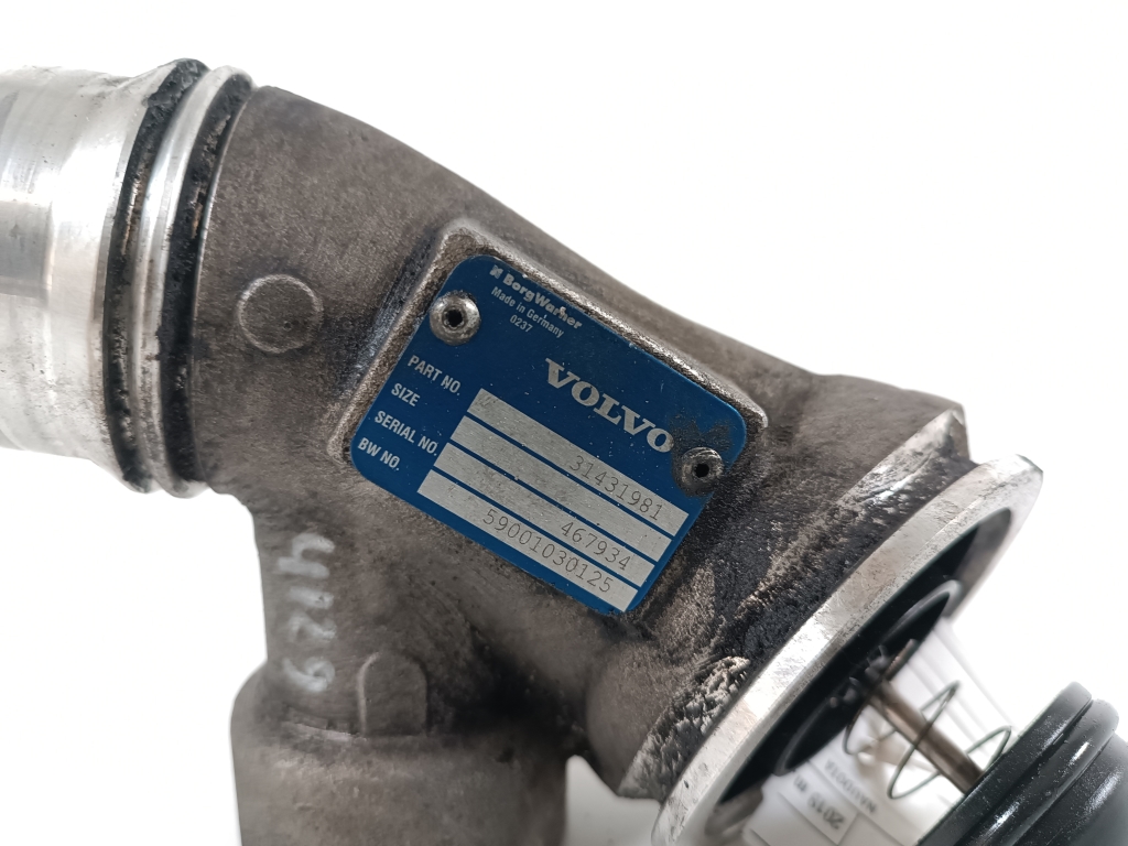 VOLVO V60 1 generation (2010-2020) D'autres tubes 31431981 24801352