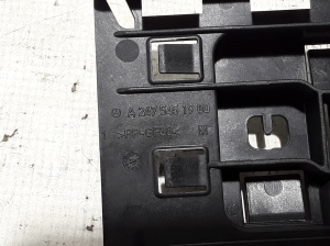 Mercedes Benz GLA-Class H247 (2019–2026) Sonstiger Halter A2475451900 - 2