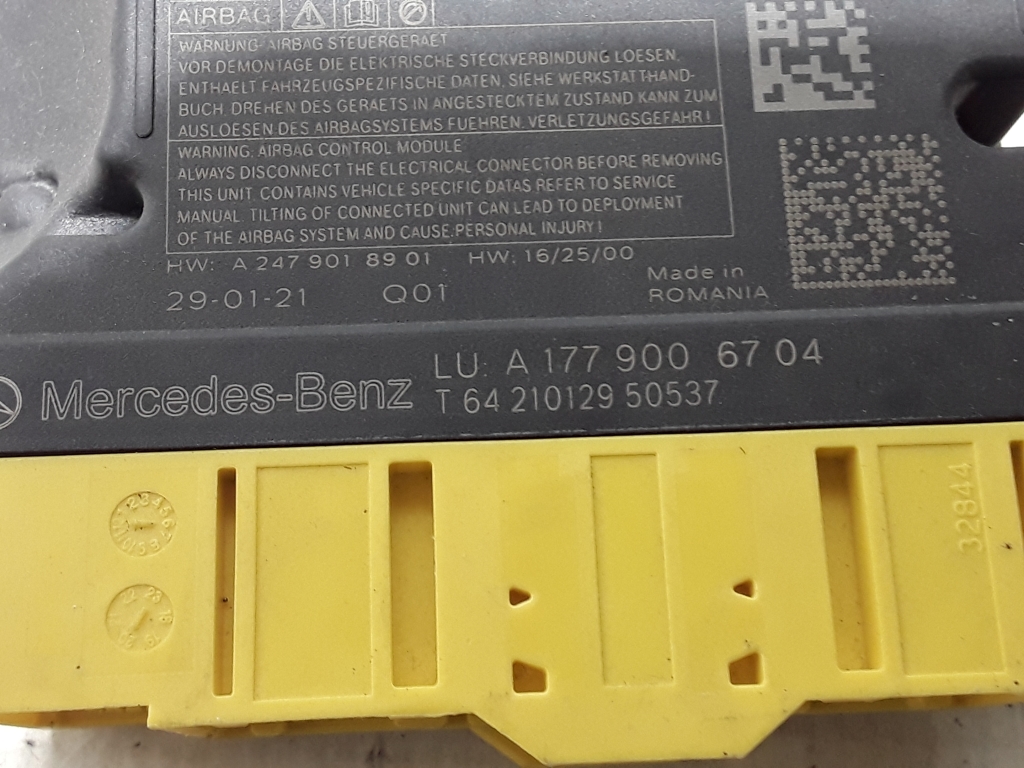 MERCEDES-BENZ GLA-Class H247 (2019-2024) SRS kontrollenhet A1779006704 24707274