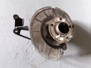 Rear wheel hub - 