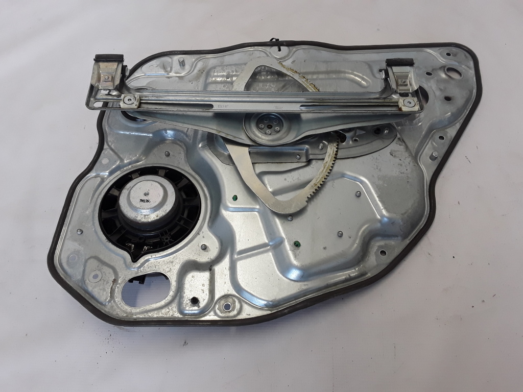 VOLVO S80 2 generation (2006-2020) Lève-vitre de porte arrière gauche 30661067 21080292