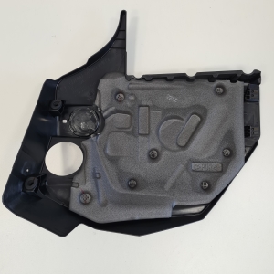 BMW 5 SERIES F10 (2010–2017) Engine cover 11127611098 - 3