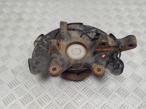 Mercedes Benz V-Class 447 (2014–2026) Radnabe Vorderrad A4473300720 - 2
