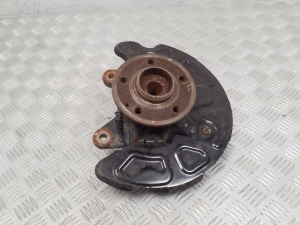 Mercedes Benz V-Class 447 (2014–2026) Radnabe Vorderrad A4473300720 - 4