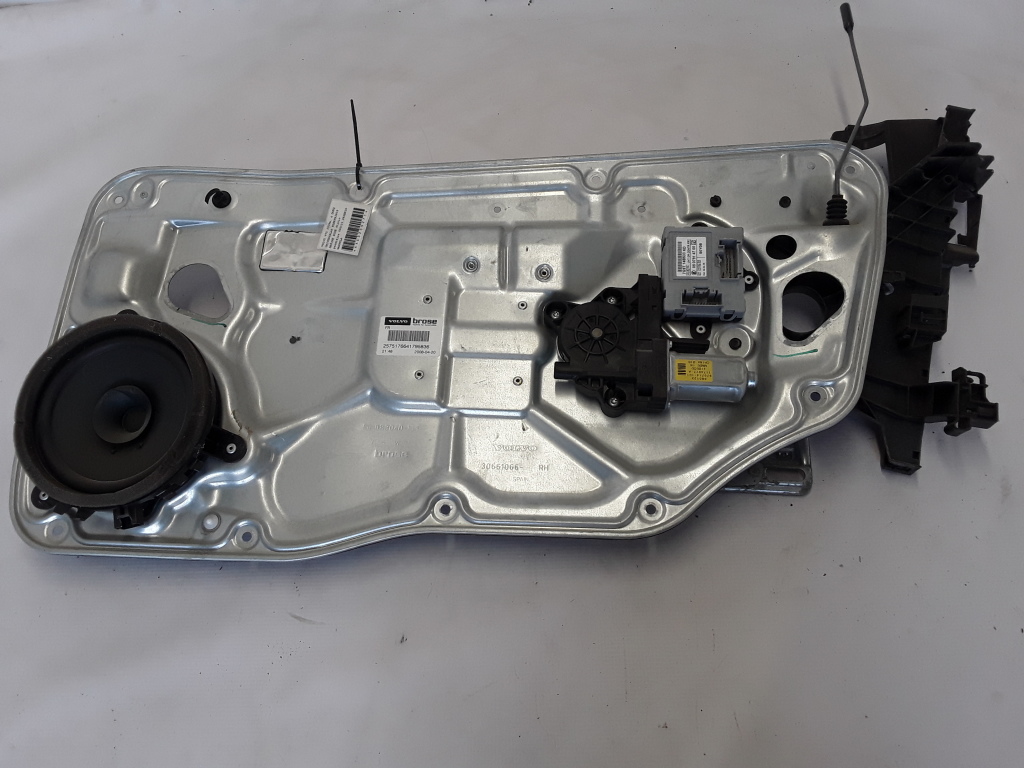 VOLVO V70 3 generation (2007-2020) Front Right Door Window Regulator 30661066 21080288