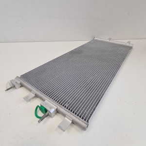 Ford Edge (2015–2026) Kliimaradiaator HG9H19710AB - 3