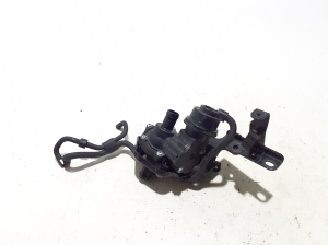   Auxiliary water pump  - 922309109R 